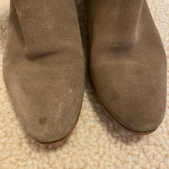 Saint Laurent taupe suede ankle boots size 38 - Picture 5 of 7